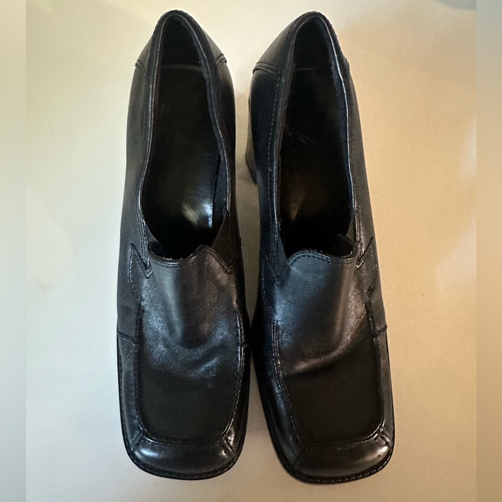Vintage 90s Black Leather Loafer Square Toe Heels 7.5